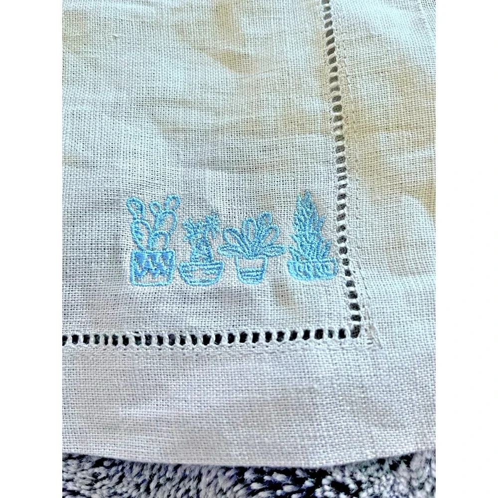 Sferra Vintage Embroidered Gray Linen Cocktail Napkins - Set of 2 Floral Napkins